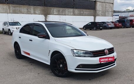 Volkswagen Jetta VI, 2017 год, 650 000 рублей, 6 фотография