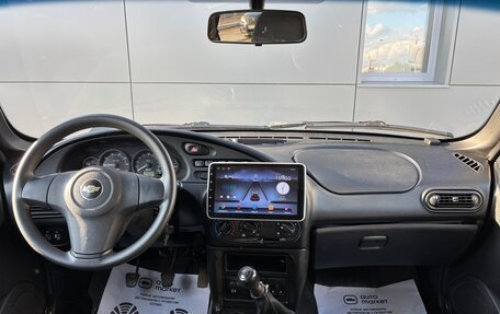 Chevrolet Niva I рестайлинг, 2017 год, 700 000 рублей, 17 фотография