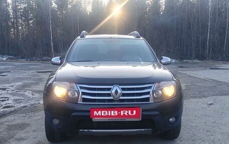Renault Duster I рестайлинг, 2012 год, 699 000 рублей, 2 фотография
