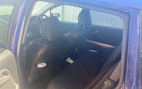 Honda Stream II, 2010 год, 1 390 000 рублей, 7 фотография
