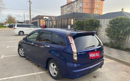 Honda Stream II, 2010 год, 1 390 000 рублей, 3 фотография