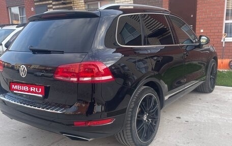Volkswagen Touareg III, 2014 год, 2 550 000 рублей, 2 фотография