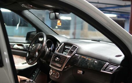 Mercedes-Benz GL-Класс, 2014 год, 2 650 000 рублей, 5 фотография