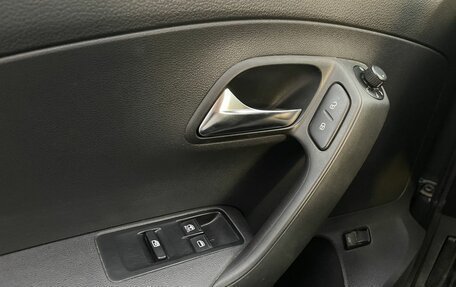 Volkswagen Polo VI (EU Market), 2012 год, 1 090 000 рублей, 15 фотография