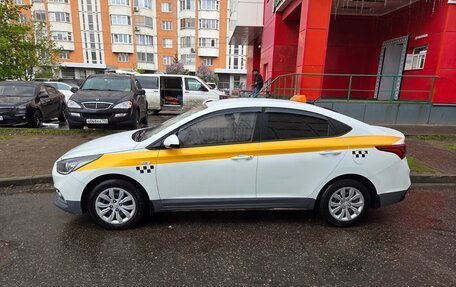Hyundai Solaris II рестайлинг, 2017 год, 1 130 000 рублей, 5 фотография