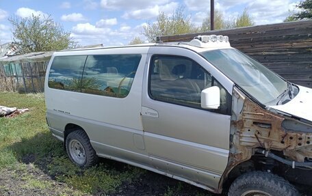 Nissan Elgrand I, 2001 год, 300 000 рублей, 2 фотография