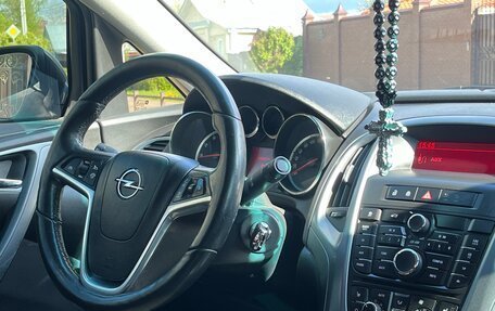 Opel Astra J, 2013 год, 850 000 рублей, 14 фотография