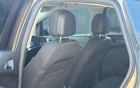 Opel Astra J, 2013 год, 850 000 рублей, 16 фотография