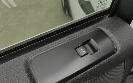 Land Rover Discovery IV, 2013 год, 2 250 000 рублей, 24 фотография