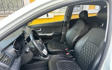 KIA Rio III рестайлинг, 2013 год, 900 000 рублей, 9 фотография
