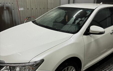 Toyota Camry, 2014 год, 1 900 000 рублей, 6 фотография