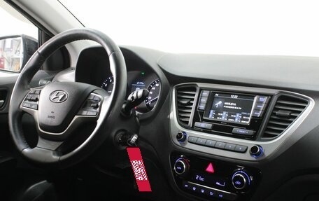 Hyundai Solaris II рестайлинг, 2017 год, 1 265 000 рублей, 9 фотография