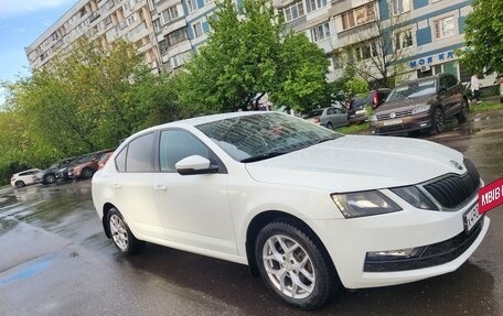 Skoda Octavia, 2018 год, 1 350 000 рублей, 3 фотография