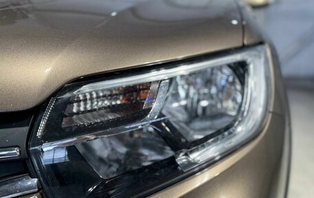Renault Logan II, 2019 год, 1 199 000 рублей, 11 фотография