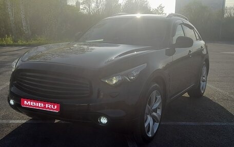 Infiniti FX II, 2011 год, 1 750 000 рублей, 1 фотография