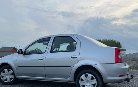 Renault Logan I, 2013 год, 390 000 рублей, 4 фотография