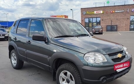 Chevrolet Niva I рестайлинг, 2019 год, 1 080 000 рублей, 6 фотография