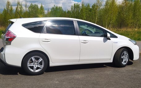 Toyota Prius v (+) I (ZVW40/41) рестайлинг, 2019 год, 2 750 000 рублей, 5 фотография