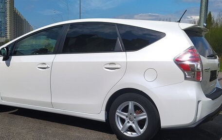 Toyota Prius v (+) I (ZVW40/41) рестайлинг, 2019 год, 2 750 000 рублей, 8 фотография