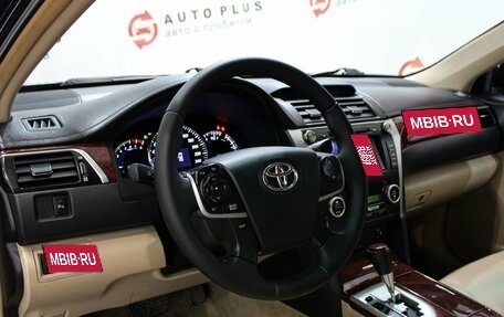 Toyota Camry, 2012 год, 1 689 000 рублей, 10 фотография