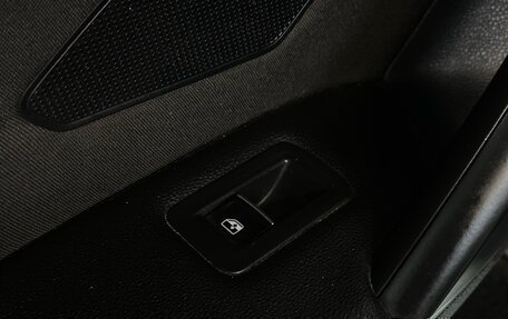 Volkswagen Tiguan II, 2017 год, 2 097 000 рублей, 21 фотография
