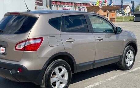 Nissan Qashqai, 2011 год, 1 050 000 рублей, 4 фотография