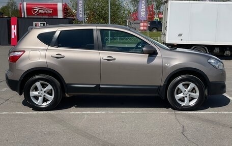 Nissan Qashqai, 2011 год, 1 050 000 рублей, 3 фотография