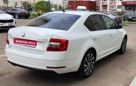 Skoda Octavia, 2017 год, 1 680 000 рублей, 3 фотография