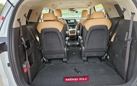 KIA Carnival, 2021 год, 3 100 000 рублей, 17 фотография