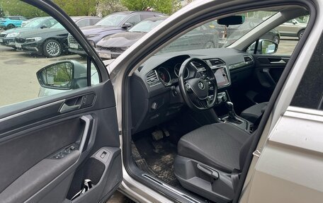 Volkswagen Tiguan II, 2018 год, 1 850 000 рублей, 6 фотография