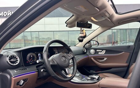 Mercedes-Benz E-Класс, 2018 год, 5 300 000 рублей, 12 фотография