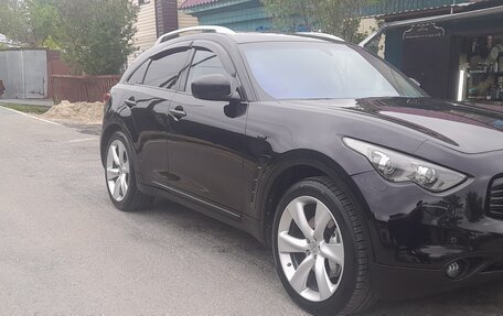 Infiniti FX II, 2011 год, 1 750 000 рублей, 14 фотография