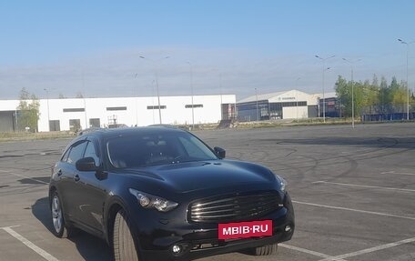 Infiniti FX II, 2011 год, 1 750 000 рублей, 12 фотография