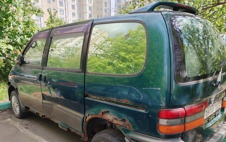 Nissan Serena I, 1996 год, 175 000 рублей, 2 фотография