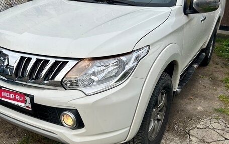 Mitsubishi L200 IV рестайлинг, 2015 год, 1 920 000 рублей, 14 фотография
