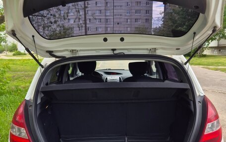 Hyundai i20 IB рестайлинг, 2010 год, 680 000 рублей, 7 фотография
