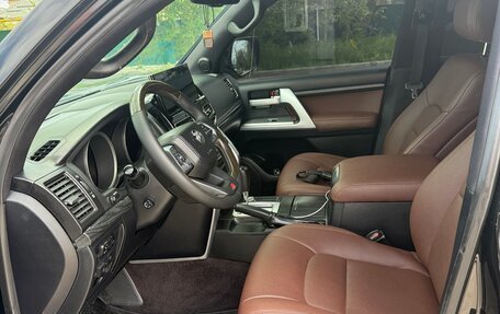 Toyota Land Cruiser 200, 2010 год, 3 850 000 рублей, 7 фотография