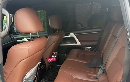 Toyota Land Cruiser 200, 2010 год, 3 850 000 рублей, 6 фотография