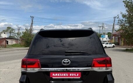 Toyota Land Cruiser 200, 2010 год, 3 850 000 рублей, 4 фотография