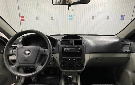 KIA Cerato I, 2005 год, 210 000 рублей, 6 фотография