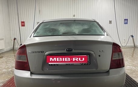 KIA Cerato I, 2005 год, 210 000 рублей, 3 фотография