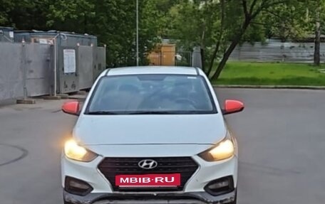 Hyundai Solaris II рестайлинг, 2019 год, 800 000 рублей, 4 фотография