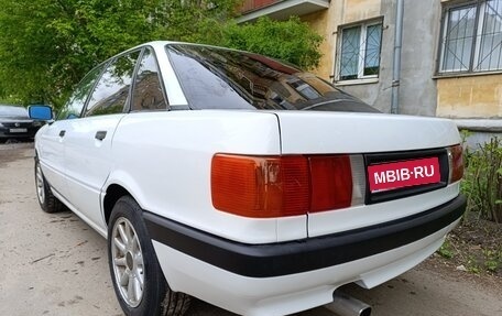 Audi 80, 1990 год, 277 000 рублей, 4 фотография