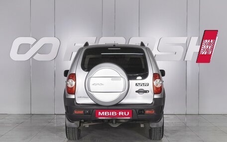 Chevrolet Niva I рестайлинг, 2015 год, 777 000 рублей, 4 фотография