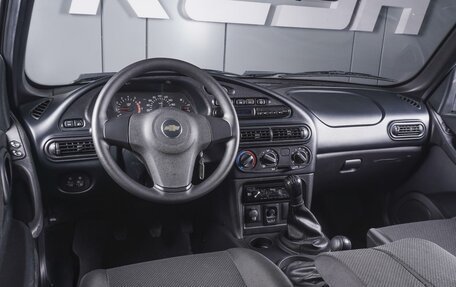 Chevrolet Niva I рестайлинг, 2015 год, 777 000 рублей, 6 фотография