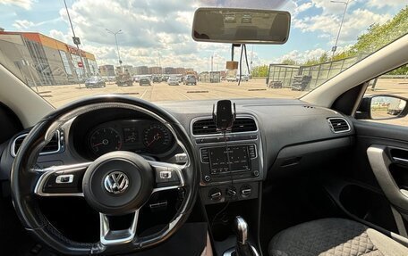 Volkswagen Polo VI (EU Market), 2018 год, 1 300 000 рублей, 17 фотография