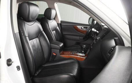 Infiniti QX70, 2016 год, 3 149 000 рублей, 8 фотография