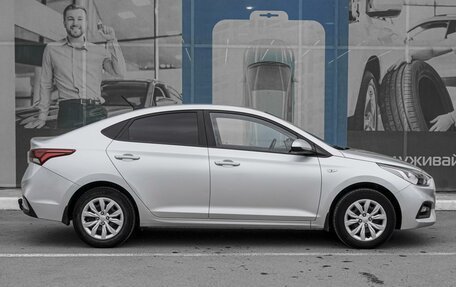 Hyundai Solaris II рестайлинг, 2017 год, 1 380 000 рублей, 5 фотография