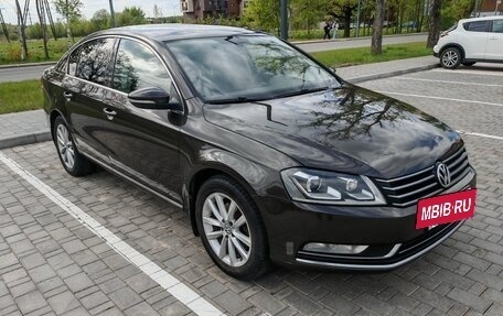 Volkswagen Passat B7, 2012 год, 1 180 000 рублей, 3 фотография