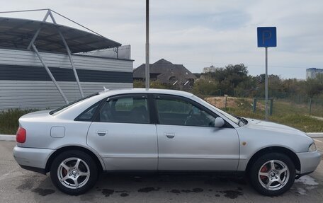 Audi A4, 1998 год, 320 000 рублей, 3 фотография